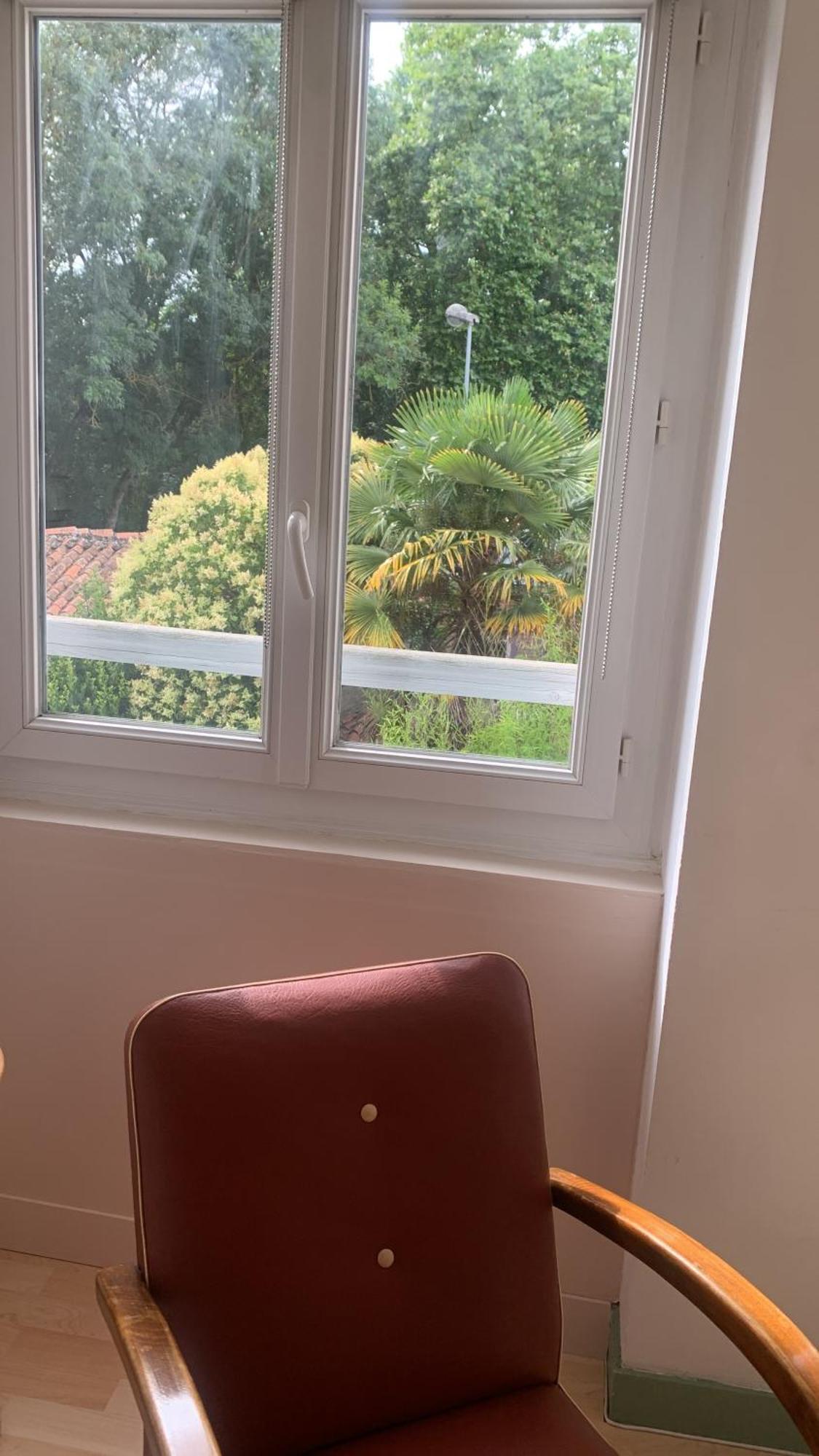 L'Appart Sur Jardin 42M2 Tres Calme La Rochelle  Eksteriør billede